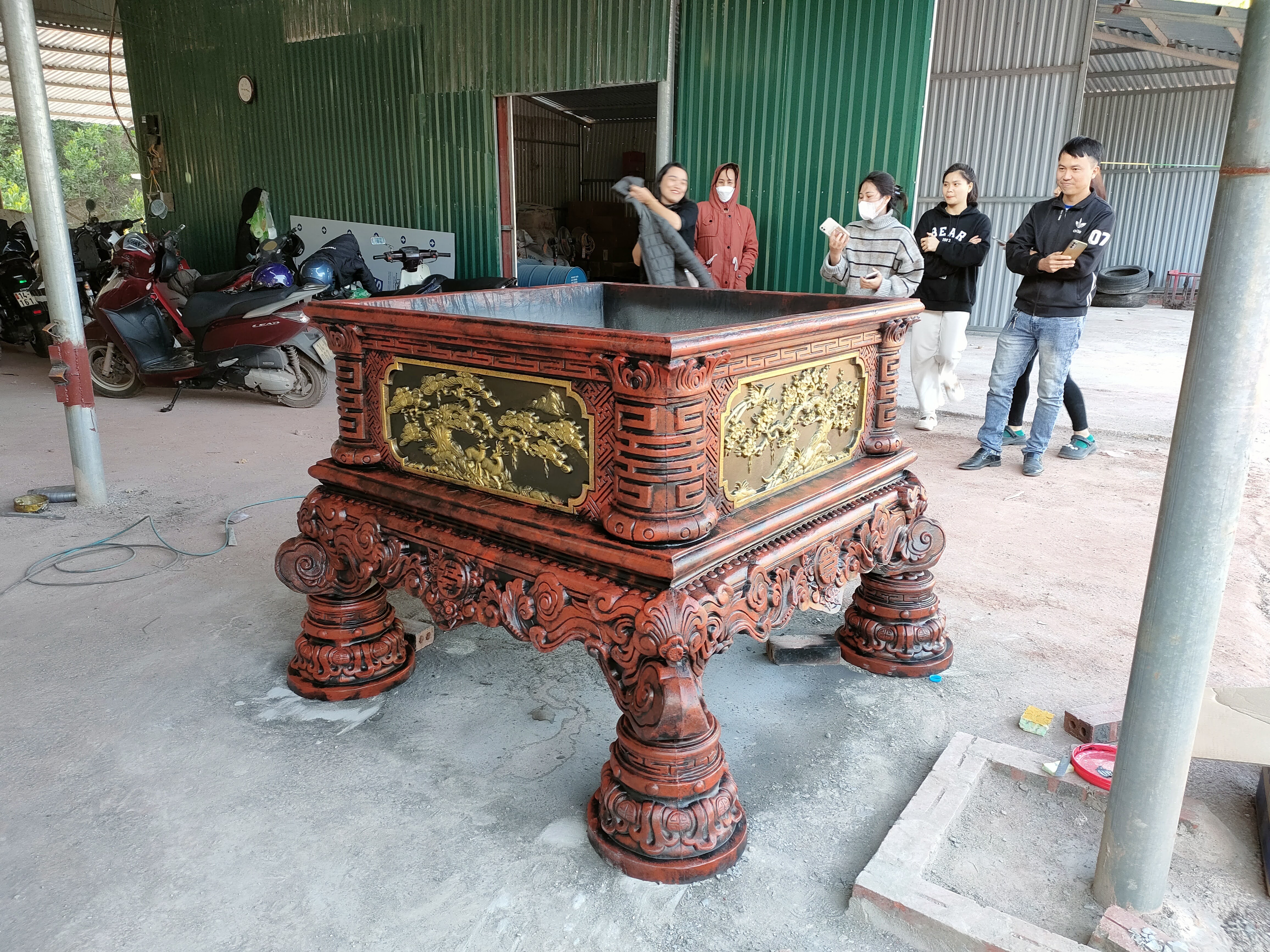 Khuôn vuông